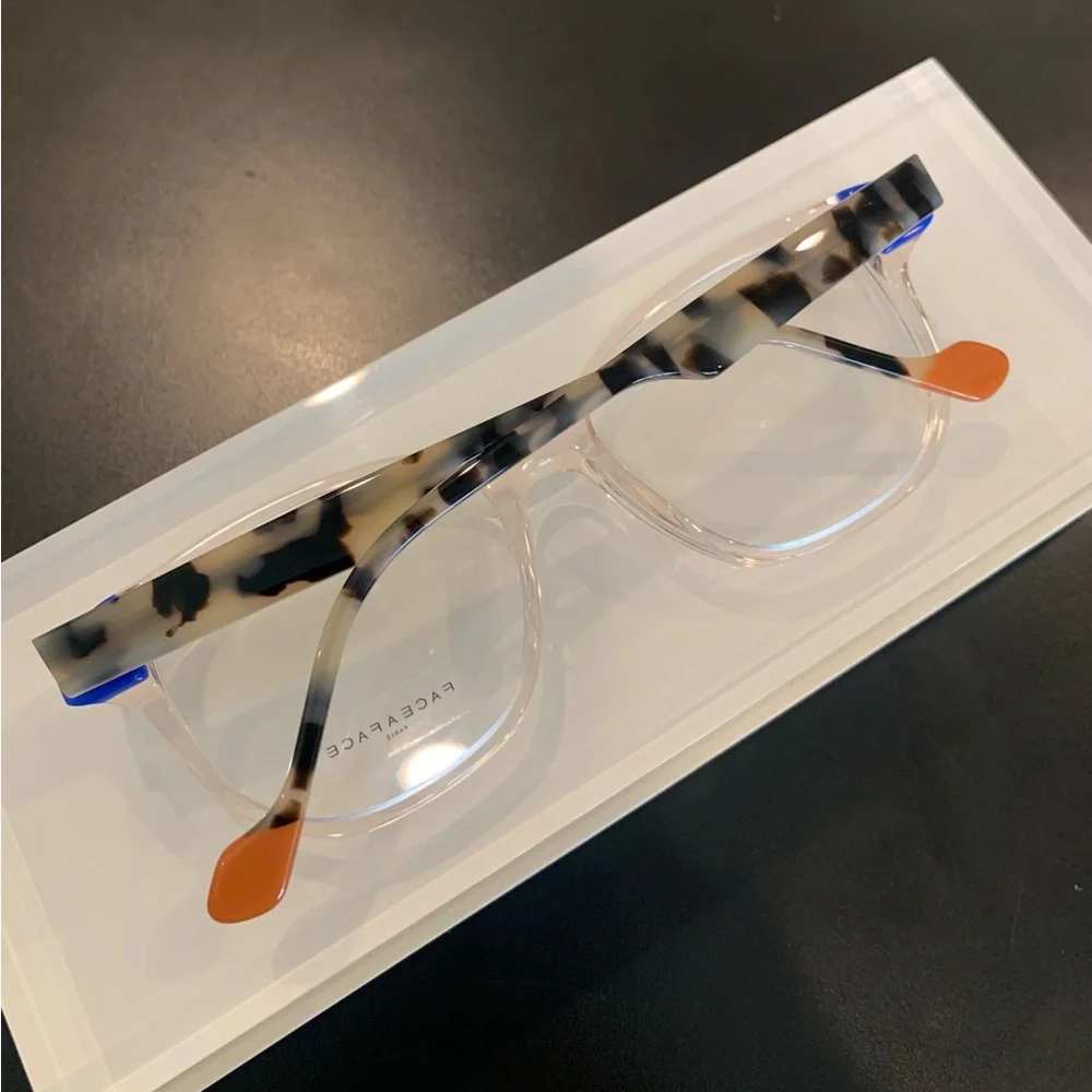FACE A FACE BLAKE 2. Col 0032 Crystal/ Blonde Tortoise. 53mm Cateye Glasses